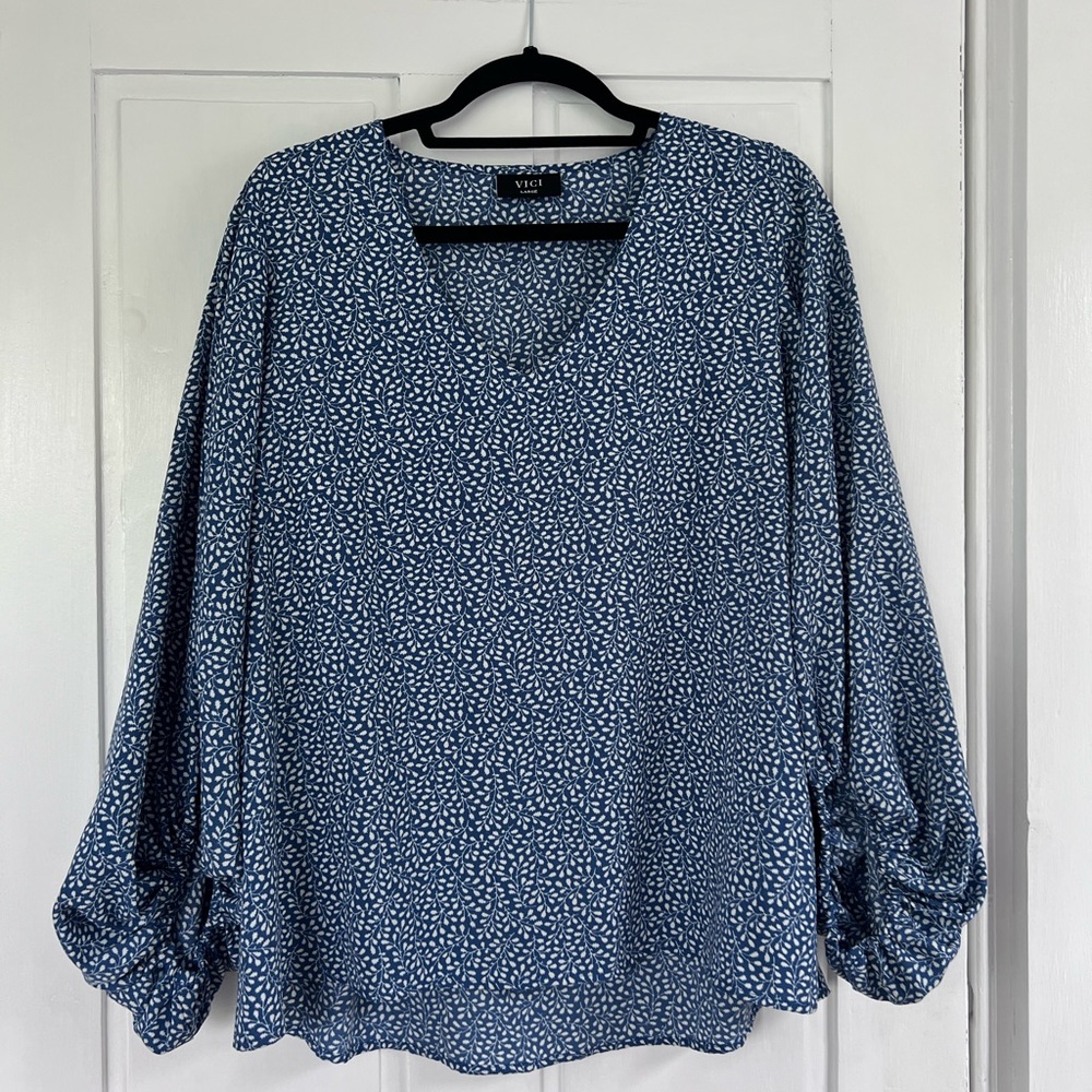 Balloon sleeve Vici top